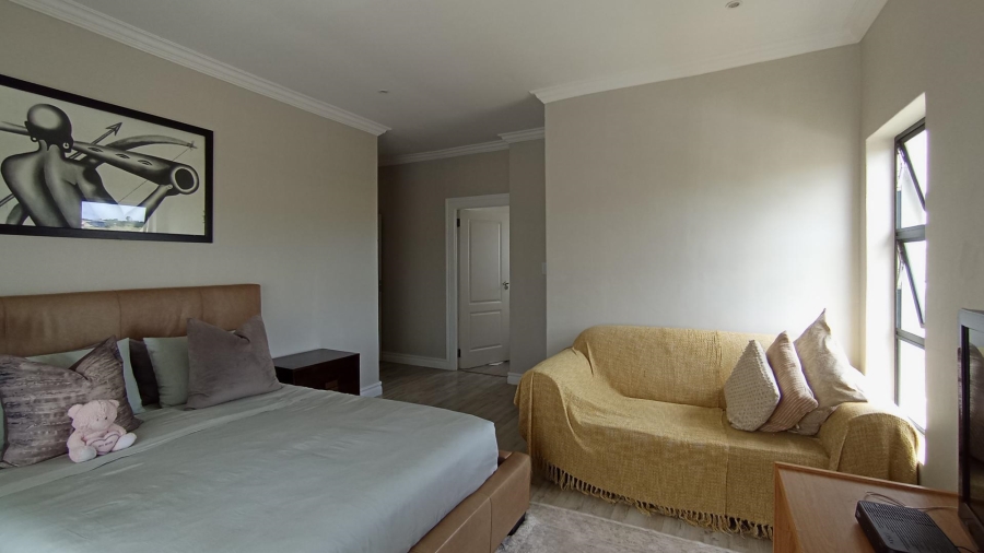 4 Bedroom Property for Sale in Blue Valley Golf Estate Gauteng