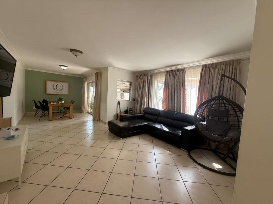 To Let 3 Bedroom Property for Rent in Noordheuwel Gauteng