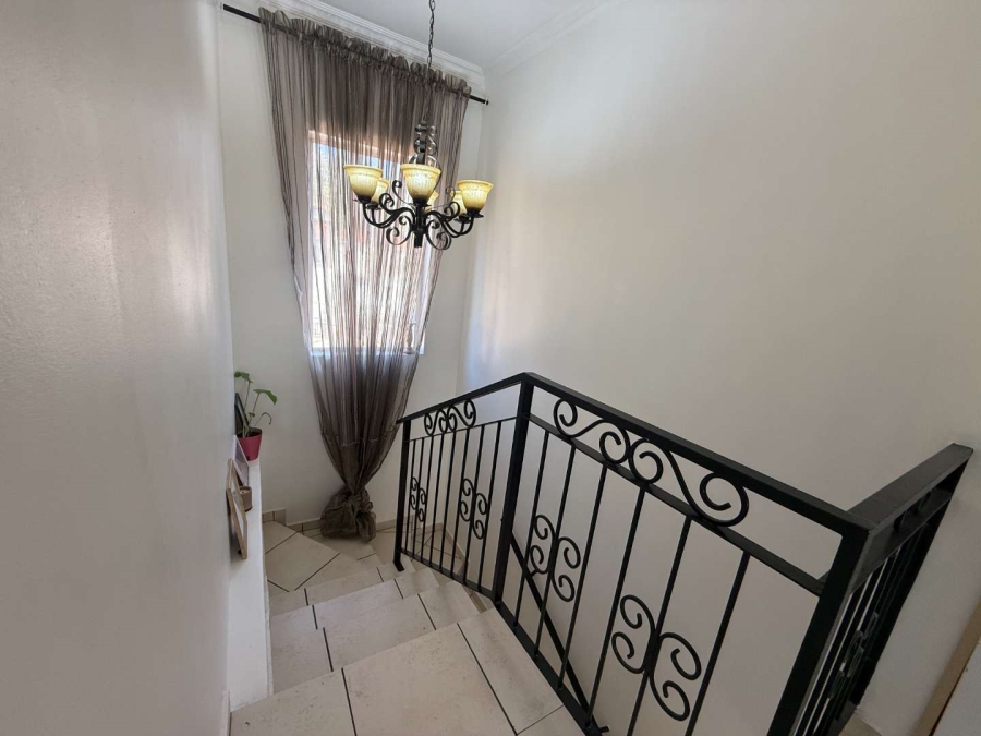 To Let 3 Bedroom Property for Rent in Noordheuwel Gauteng
