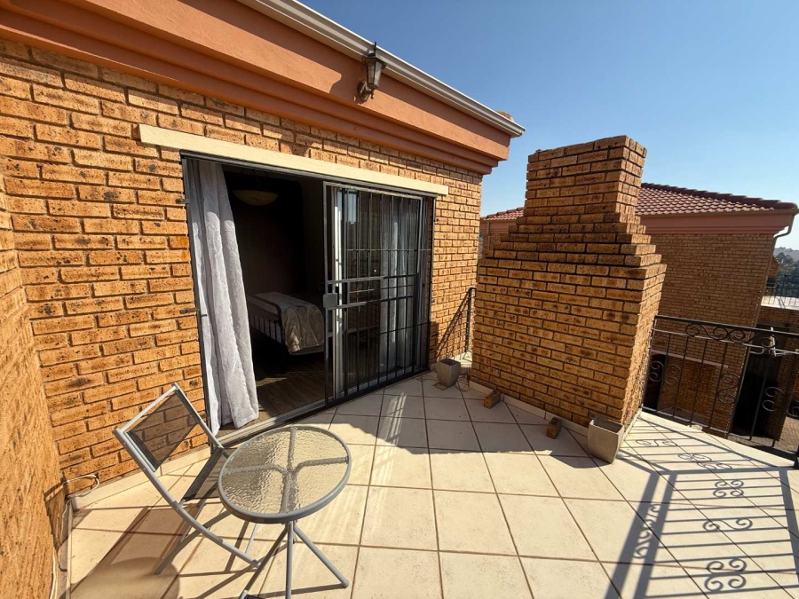 To Let 3 Bedroom Property for Rent in Noordheuwel Gauteng