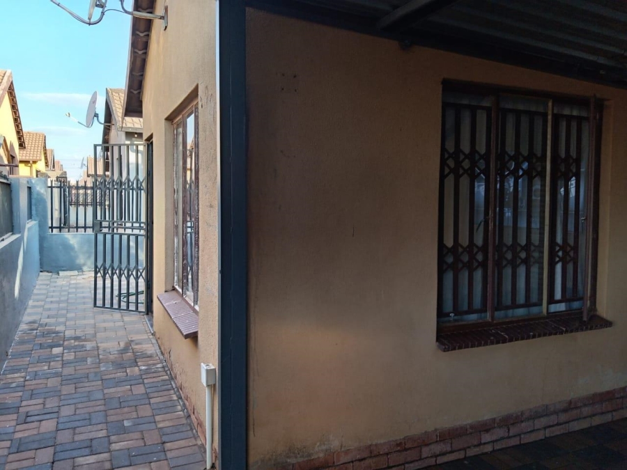 3 Bedroom Property for Sale in Soshanguve VV Gauteng