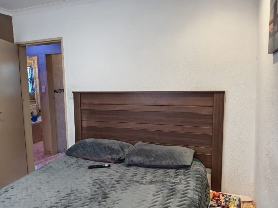 3 Bedroom Property for Sale in Soshanguve VV Gauteng