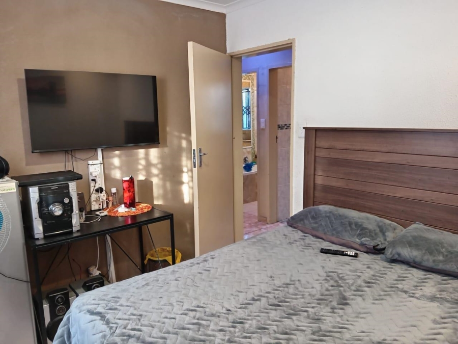 3 Bedroom Property for Sale in Soshanguve VV Gauteng