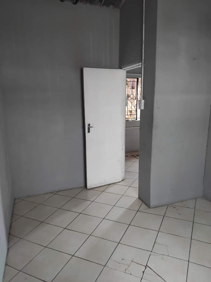 2 Bedroom Property for Sale in Ga-rankuwa Unit 25 Gauteng