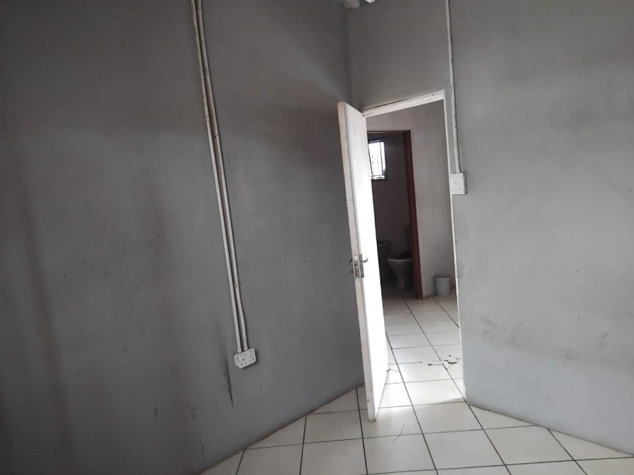 2 Bedroom Property for Sale in Ga-rankuwa Unit 25 Gauteng