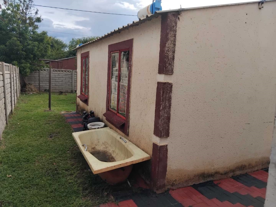 2 Bedroom Property for Sale in Ga-rankuwa Unit 25 Gauteng