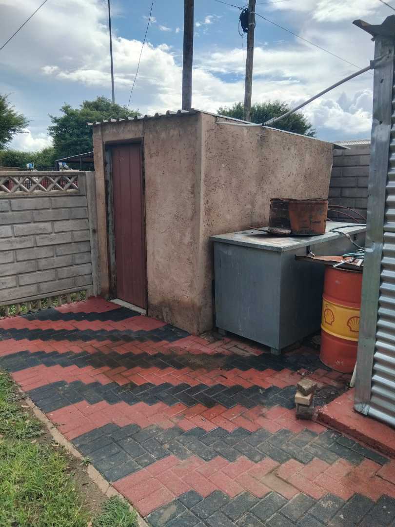 2 Bedroom Property for Sale in Ga-rankuwa Unit 25 Gauteng