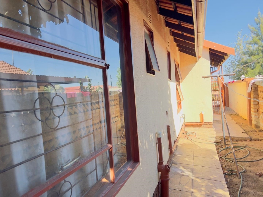 3 Bedroom Property for Sale in Mabopane Unit X Gauteng