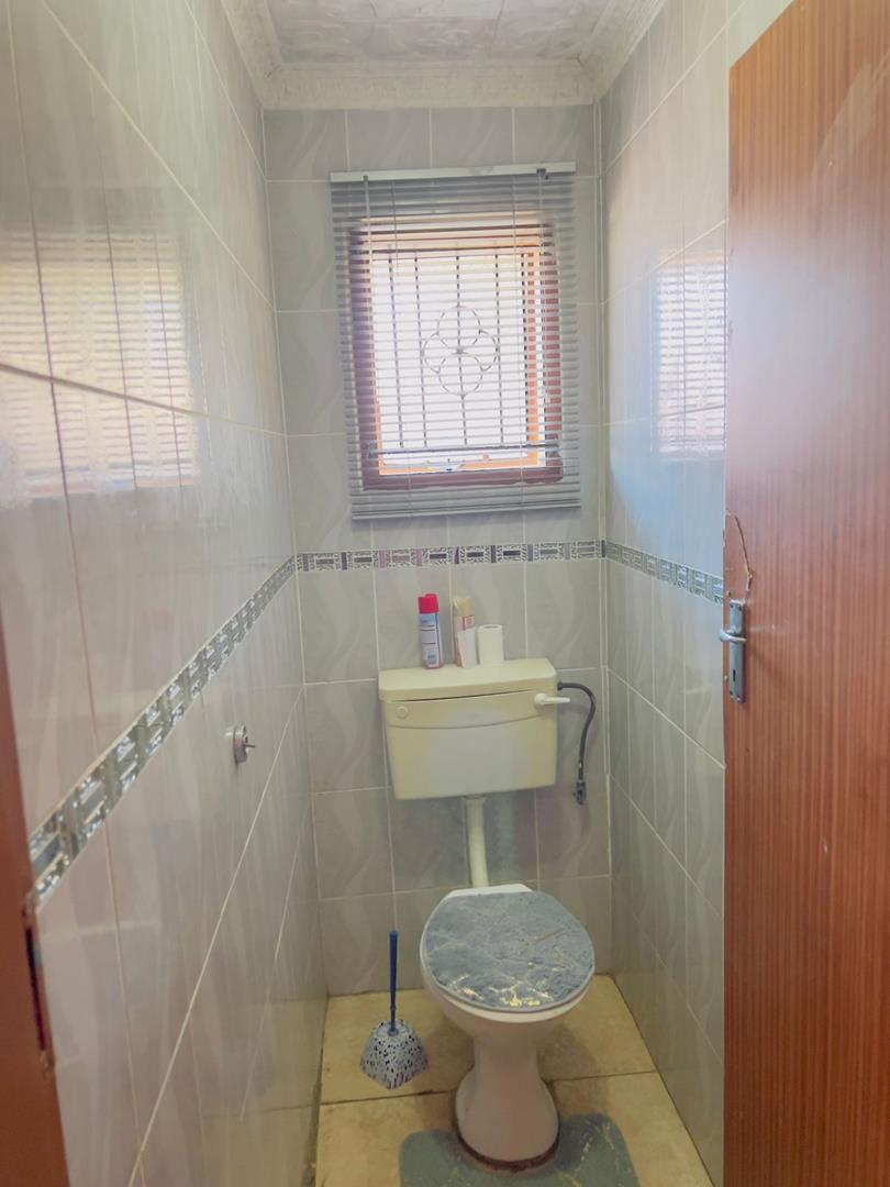 3 Bedroom Property for Sale in Mabopane Unit X Gauteng