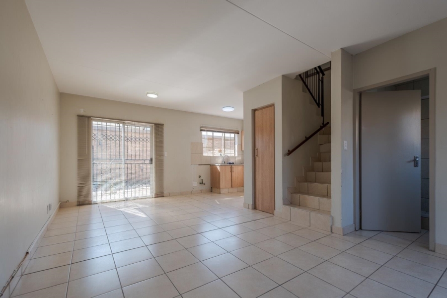 3 Bedroom Property for Sale in Annlin Gauteng
