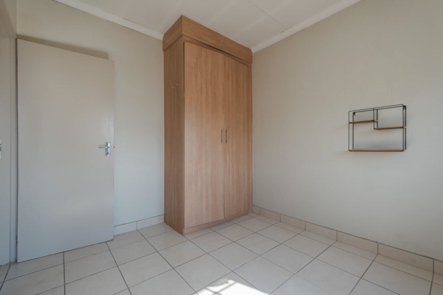 3 Bedroom Property for Sale in Annlin Gauteng