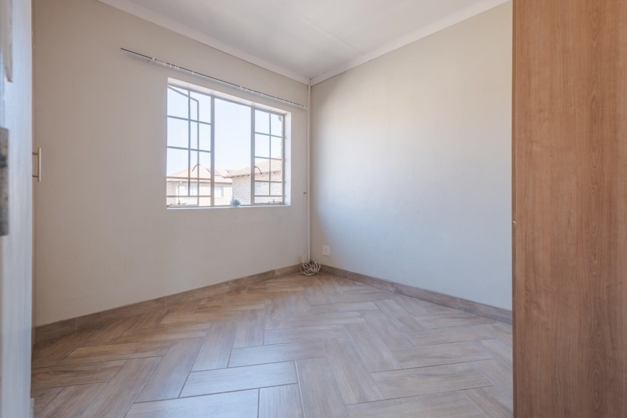 3 Bedroom Property for Sale in Annlin Gauteng