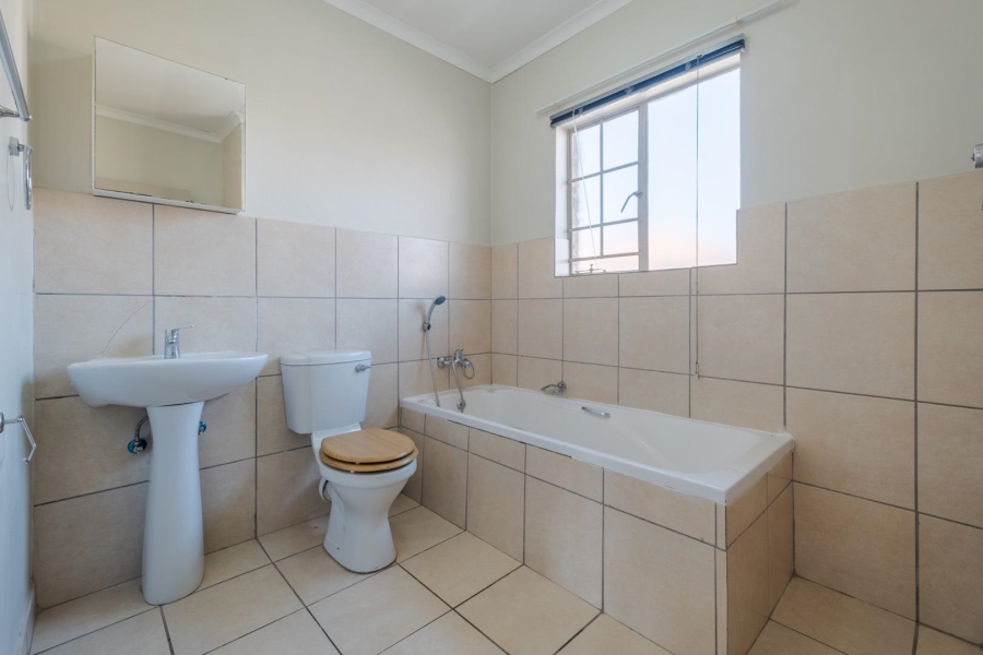 3 Bedroom Property for Sale in Annlin Gauteng