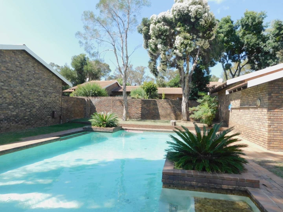 2 Bedroom Property for Sale in River Club Gauteng