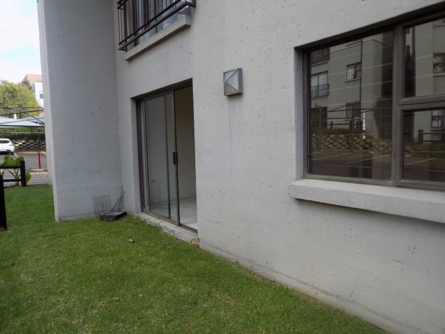 To Let 1 Bedroom Property for Rent in Sunninghill Gauteng