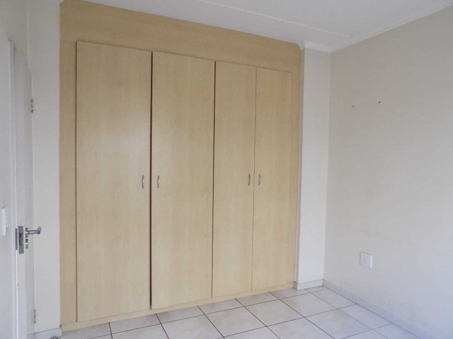 To Let 1 Bedroom Property for Rent in Sunninghill Gauteng