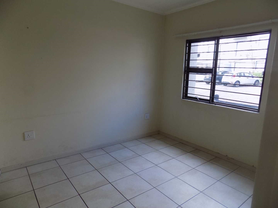 To Let 1 Bedroom Property for Rent in Sunninghill Gauteng