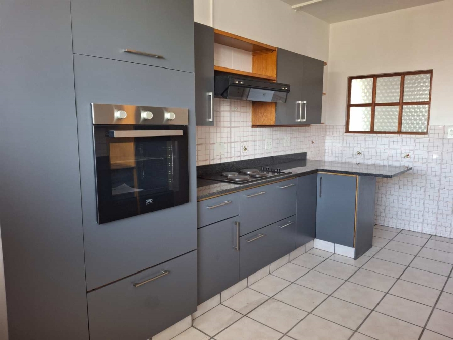 To Let 3 Bedroom Property for Rent in Illovo Gauteng