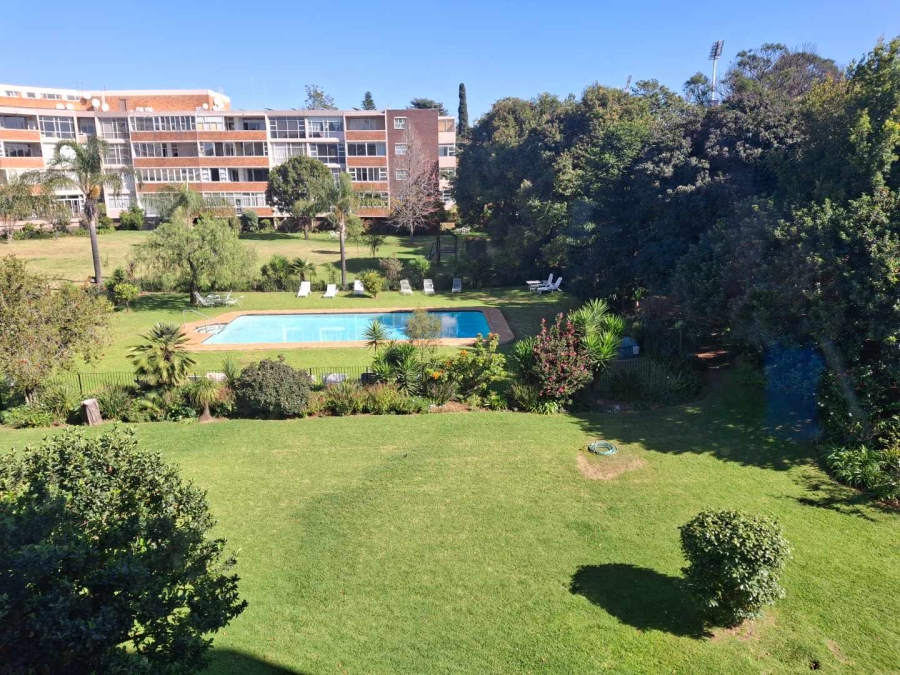 To Let 3 Bedroom Property for Rent in Illovo Gauteng