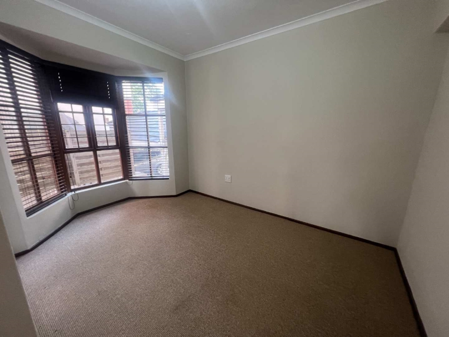 To Let 2 Bedroom Property for Rent in Rivonia Gauteng