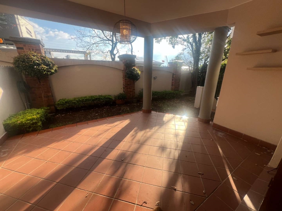 To Let 2 Bedroom Property for Rent in Rivonia Gauteng