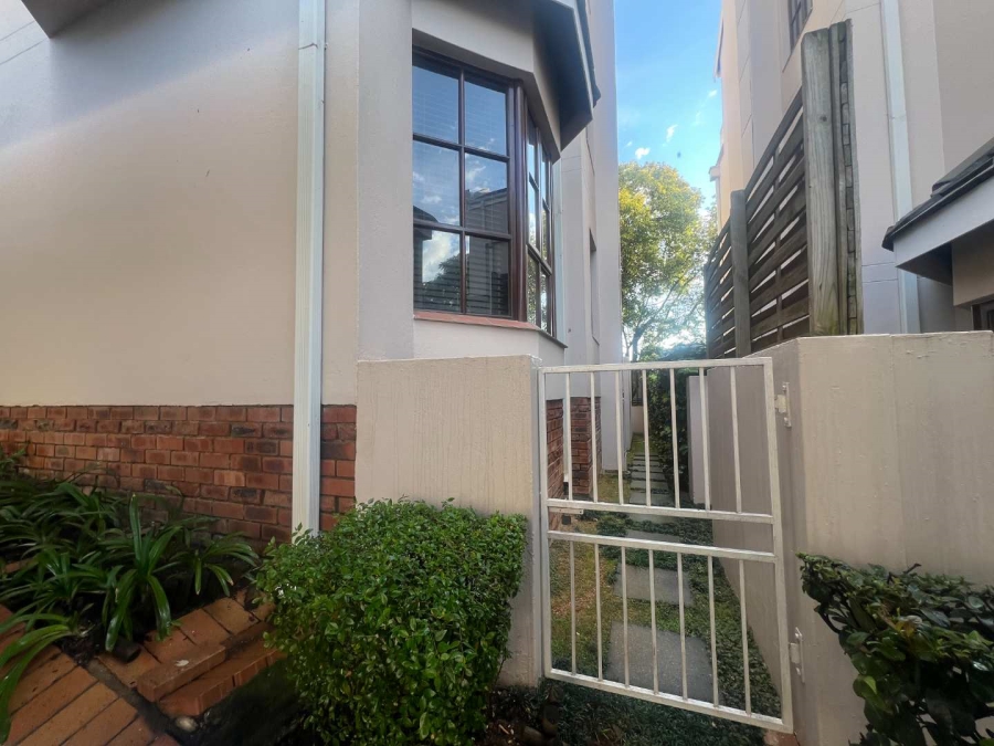 To Let 2 Bedroom Property for Rent in Rivonia Gauteng