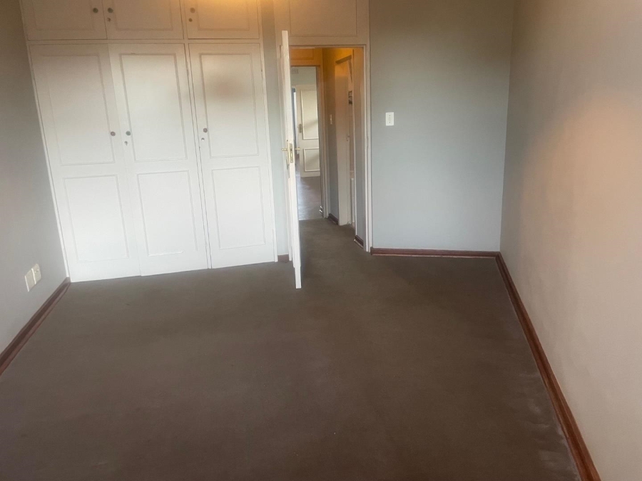 To Let 2 Bedroom Property for Rent in Illovo Gauteng