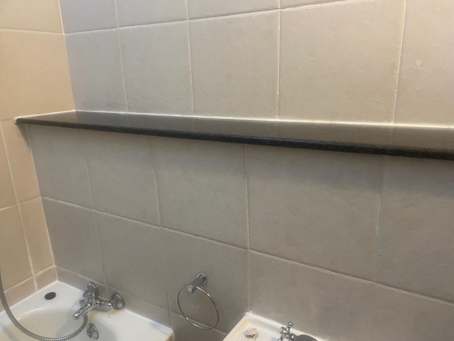 To Let 2 Bedroom Property for Rent in Illovo Gauteng