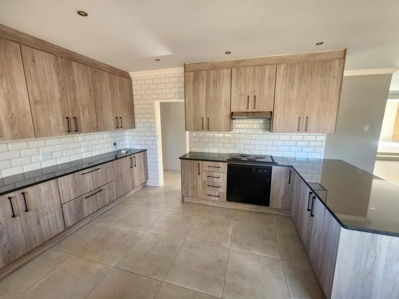 3 Bedroom Property for Sale in Verwoerdpark Gauteng