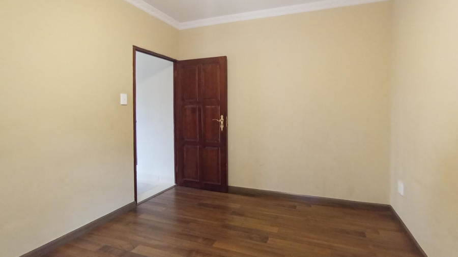 5 Bedroom Property for Sale in Blue Valley Golf Estate Gauteng