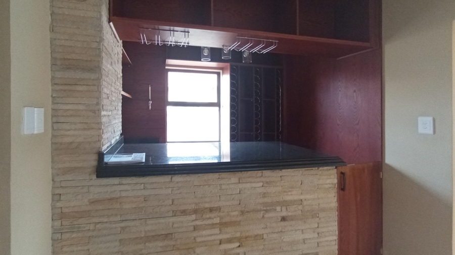 5 Bedroom Property for Sale in Blue Valley Golf Estate Gauteng
