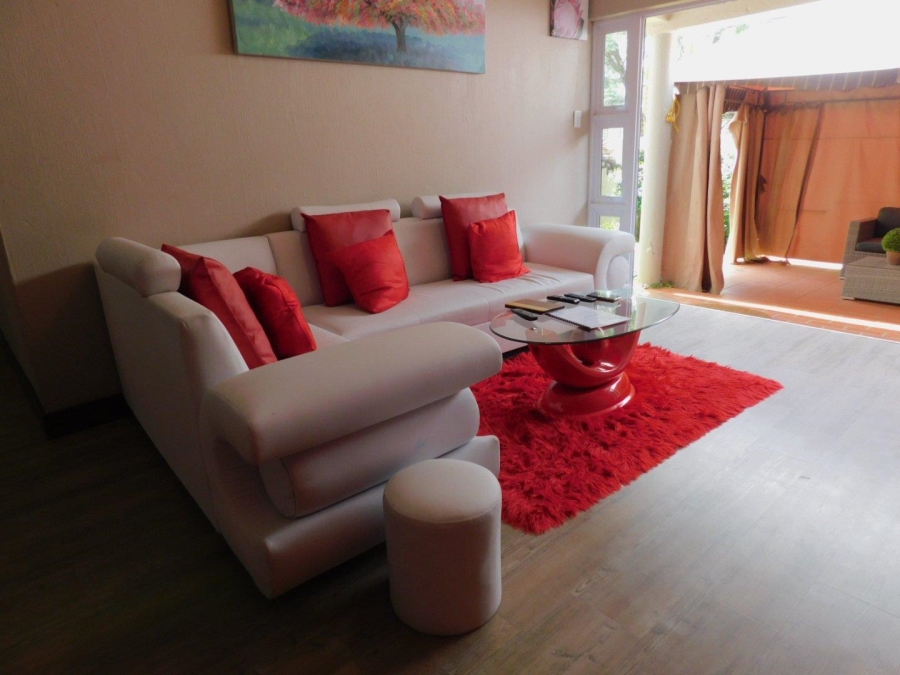 To Let 2 Bedroom Property for Rent in Sandown Gauteng