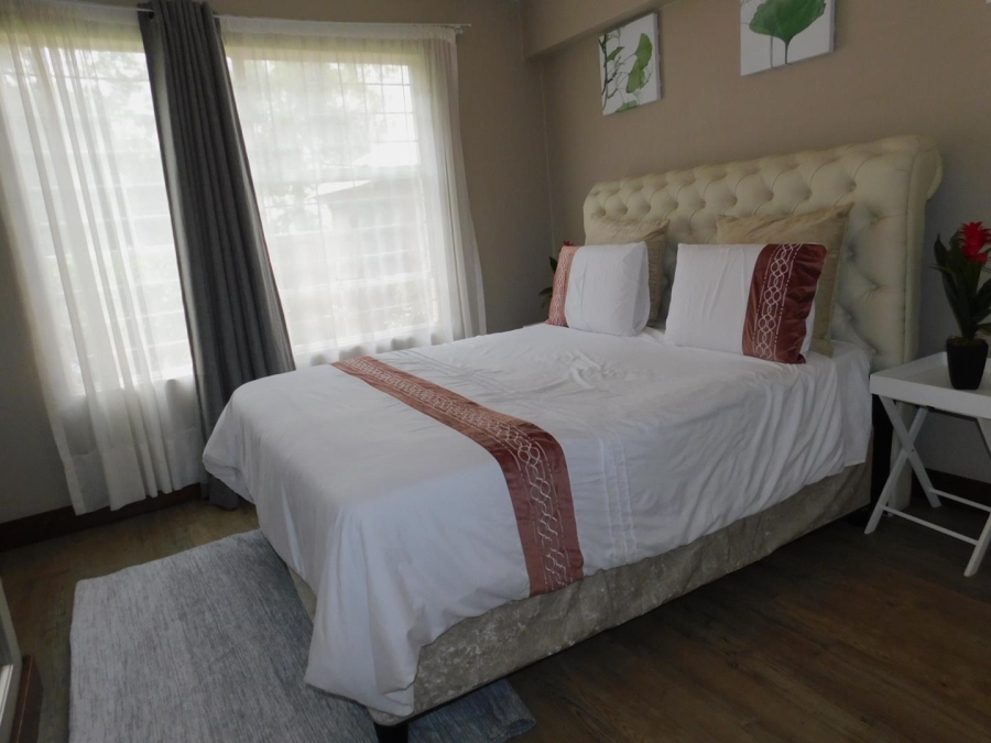 To Let 2 Bedroom Property for Rent in Sandown Gauteng