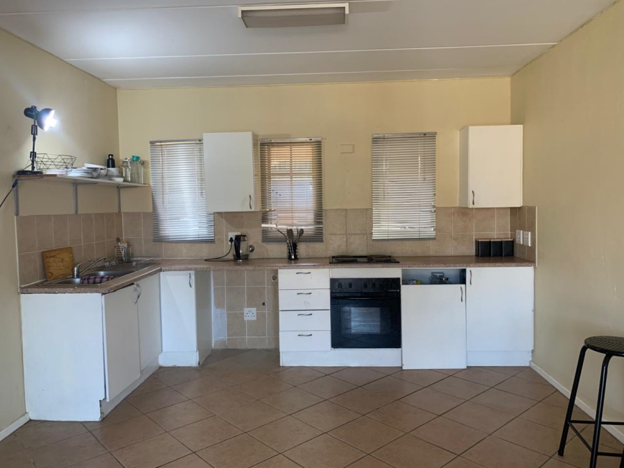 To Let 2 Bedroom Property for Rent in Honeydew Gauteng