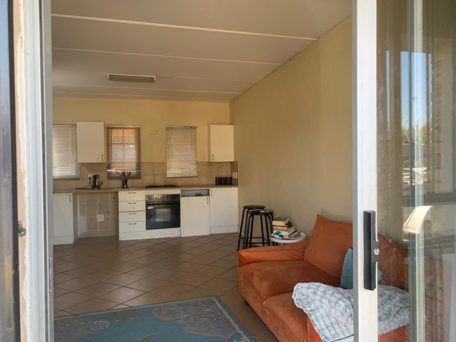 To Let 2 Bedroom Property for Rent in Honeydew Gauteng