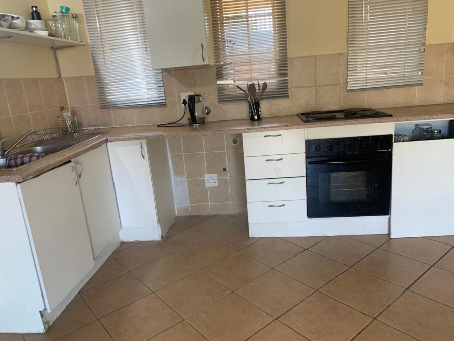 To Let 2 Bedroom Property for Rent in Honeydew Gauteng