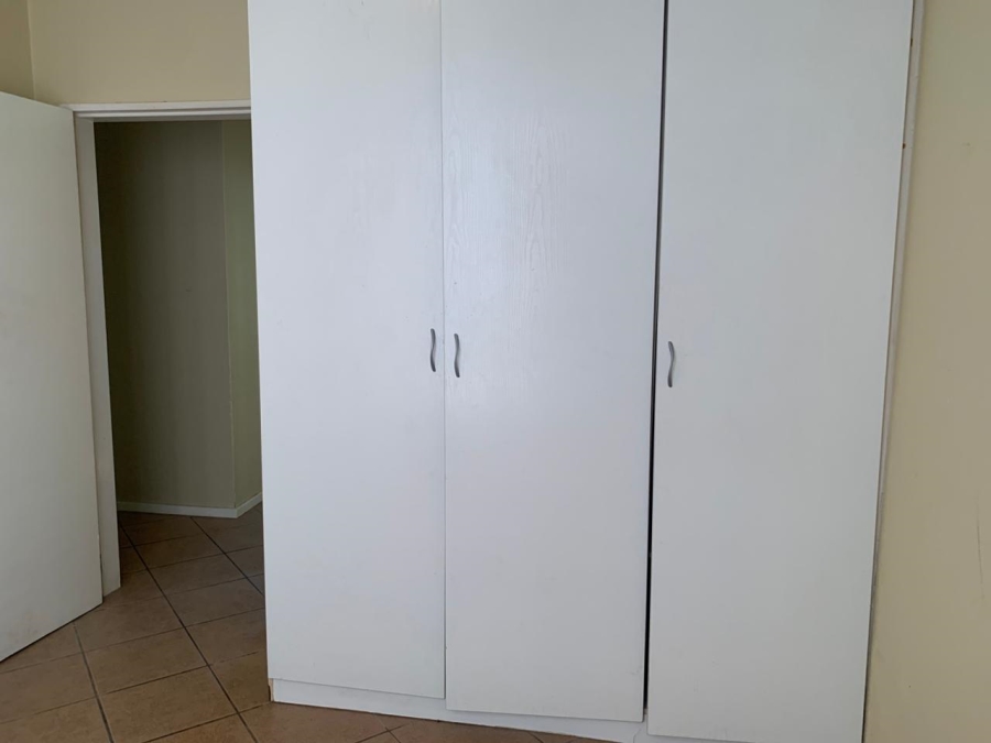 To Let 2 Bedroom Property for Rent in Honeydew Gauteng