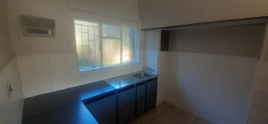 To Let 2 Bedroom Property for Rent in Groenkloof Gauteng