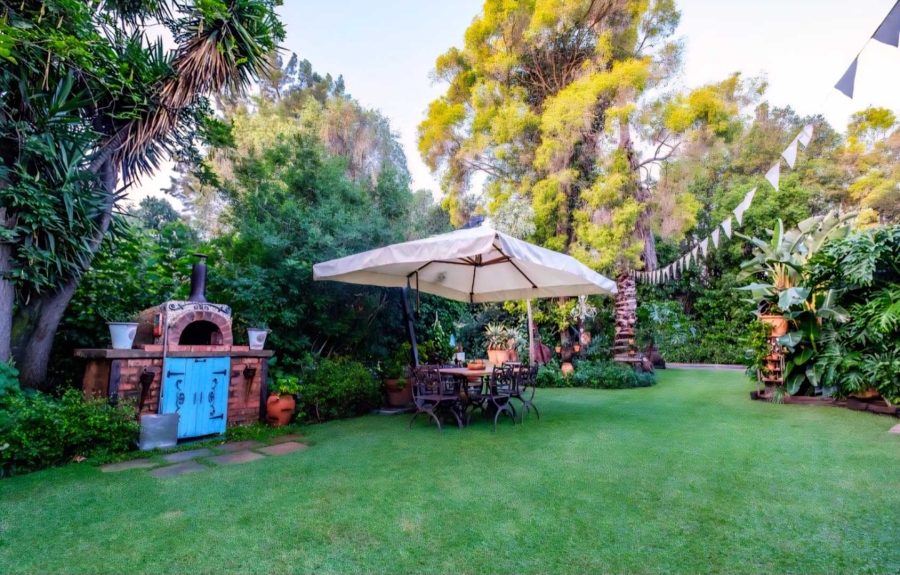 3 Bedroom Property for Sale in Brackenhurst Gauteng