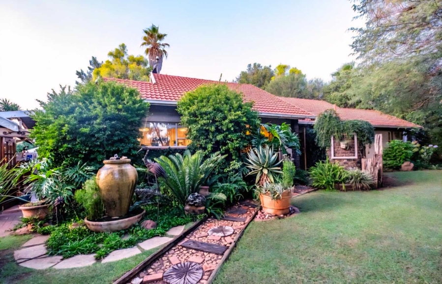 3 Bedroom Property for Sale in Brackenhurst Gauteng