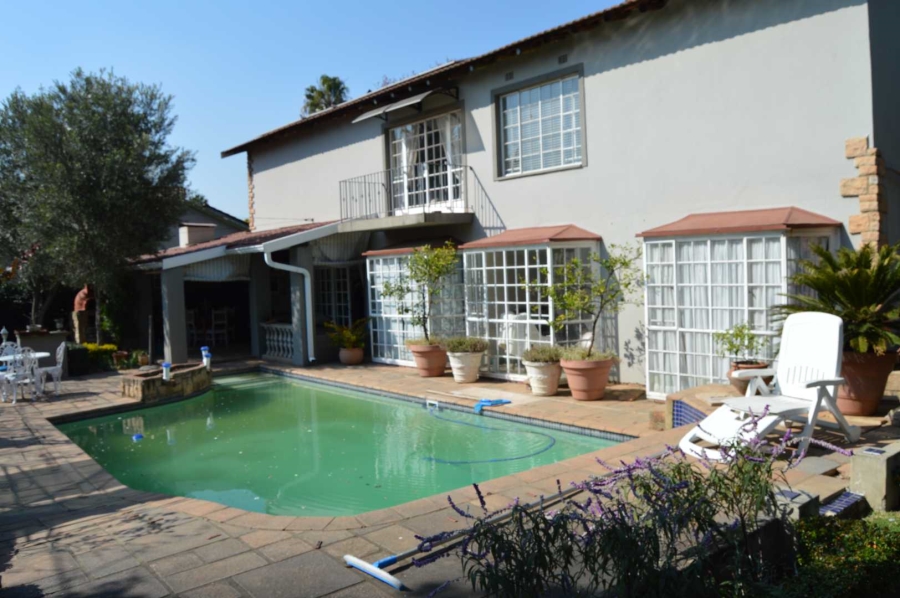 4 Bedroom Property for Sale in Brackendowns Gauteng