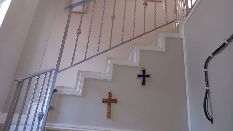 4 Bedroom Property for Sale in Brackendowns Gauteng