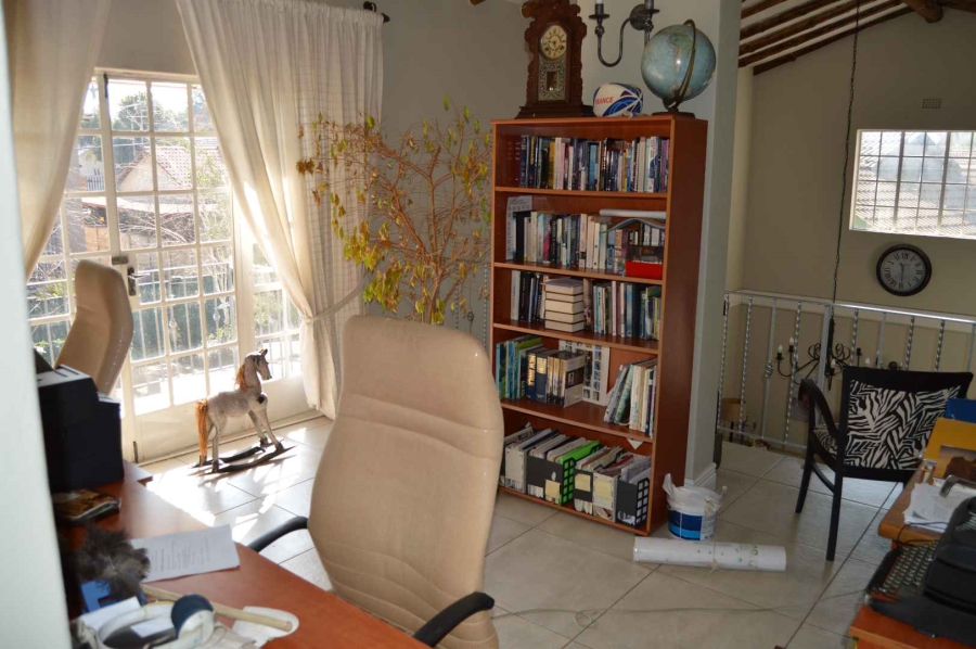 4 Bedroom Property for Sale in Brackendowns Gauteng