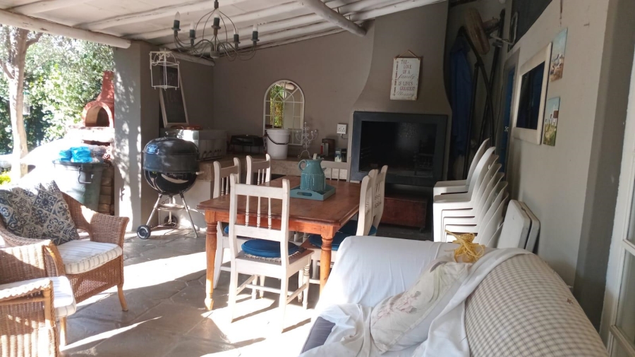 4 Bedroom Property for Sale in Brackendowns Gauteng