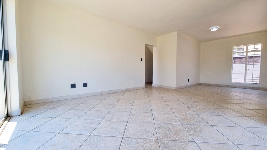 To Let 4 Bedroom Property for Rent in Equestria Gauteng