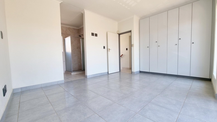 To Let 4 Bedroom Property for Rent in Equestria Gauteng