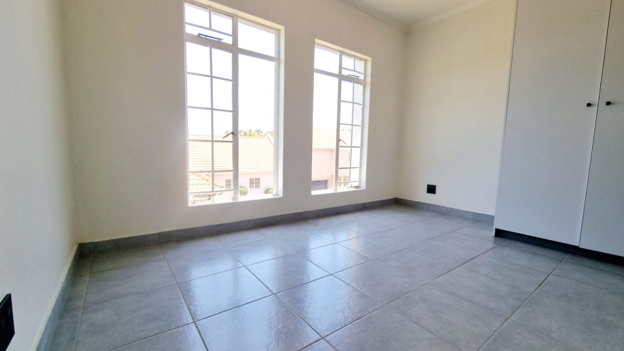 To Let 4 Bedroom Property for Rent in Equestria Gauteng