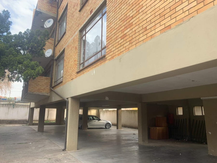 2 Bedroom Property for Sale in Turffontein Gauteng