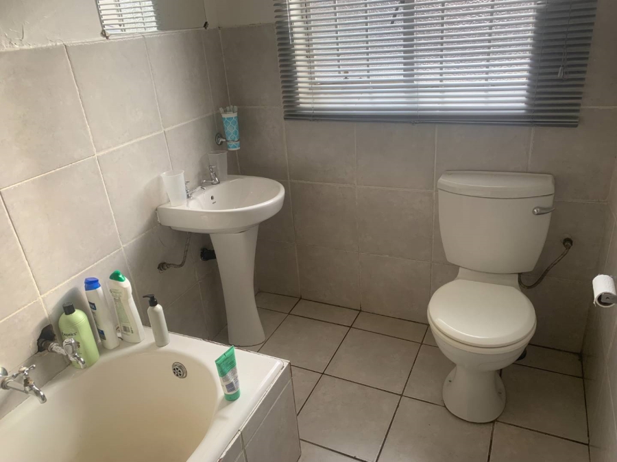 2 Bedroom Property for Sale in Turffontein Gauteng