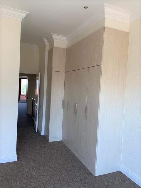 To Let 2 Bedroom Property for Rent in Morningside Gauteng